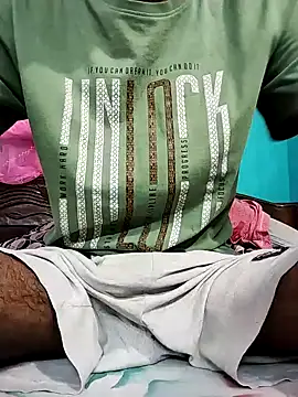 Snapshot of Afgref5335 chatting on 11.16.25 Afgref5335 online show from 11.16.25