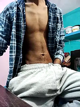 Snapshot of Afgref5335 chatting on 12.04.25 Afgref5335 online show from 12.04.25