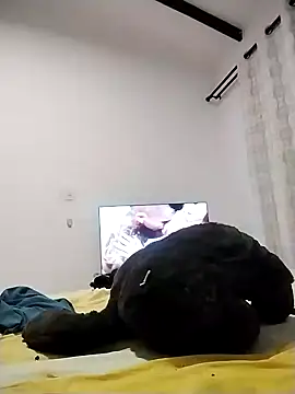 Snapshot of HPBRYAN chatting on 01.03.25 HPBRYAN online show from 01.03.25