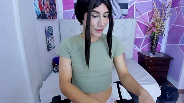 Snapshot of Sofia_agudelo chatting on 12.30.24 Sofia agudelo online show from 12.30.24