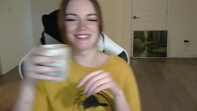 Snapshot of KLEOKILLS chatting on 01.10.25 KLEOKILLS online show from 01.10.25