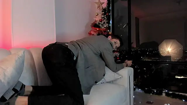 Snapshot of Dorianmistery2322_ chatting on 12.22.25 Dorianmistery2322 online show from 12.22.25