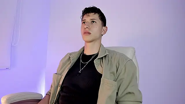 Dorianmistery2322  online show from 04.15.26