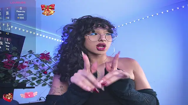 Heka Prudence online show from 12.15.24