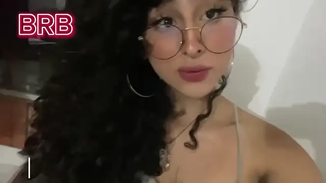 Heka Prudence online show from 01.29.25