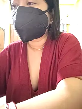 Snapshot of Royalgirl667 chatting on 12.06.24 Royalgirl667 online show from 12.06.24