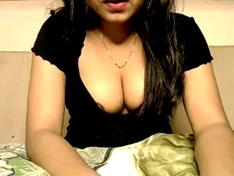 Snapshot of Sanjana_Gupta chatting on 04.19.26 Sanjana Gupta online show from 04.19.26