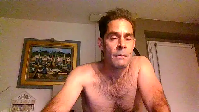 Vespa Crabo online show from 12.21.24