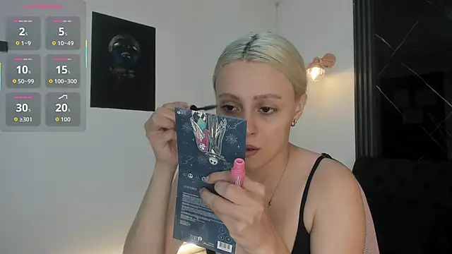 miacarperr1 online show from 02.11.26