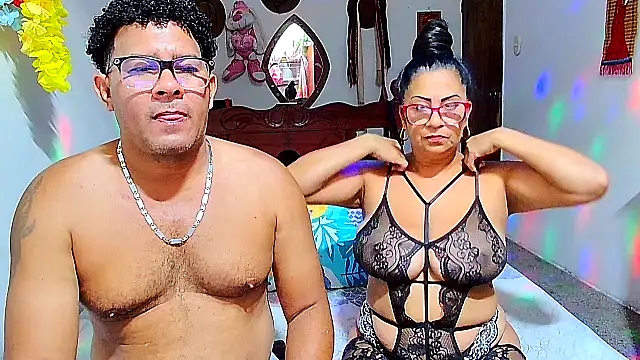 Snapshot of rosi_pamela chatting on 02.06.26 rosi pamela online show from 02.06.26