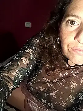 Snapshot of sweetbabyass chatting on 09.26.25 sweetbabyass online show from 09.26.25