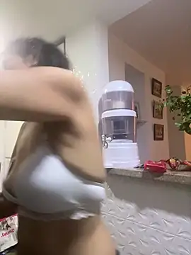 MireyaTorresGu online show from 03.18.26