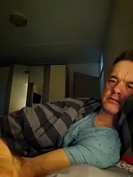 Hectorthyssen1 online show from 10.26.25