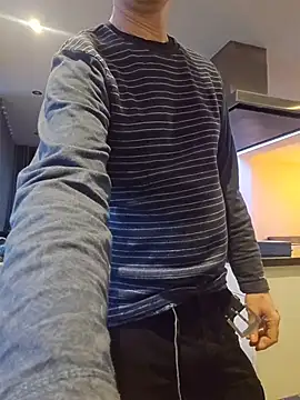 Hectorthyssen1 online show from 04.17.26