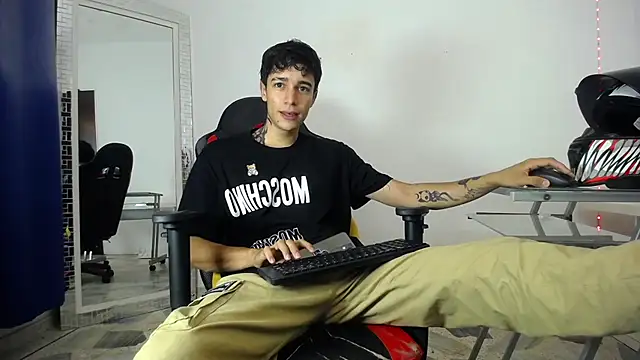 Zacktk7 online show from 01.13.25