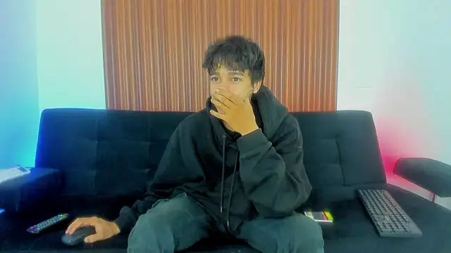 Zacktk7 online show from 02.17.25