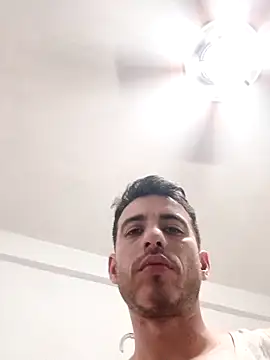 jhonyhot9292 online show from 03.03.26