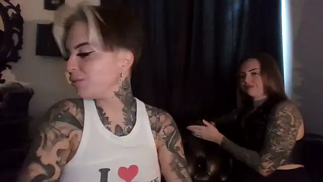 Alexandersonxo online show from 12.16.25