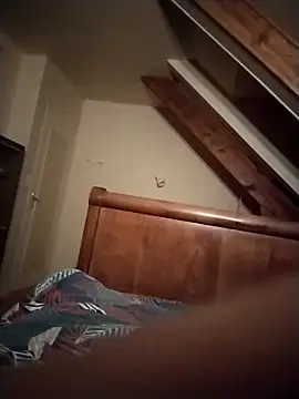 JulesG18 online show from 02.25.26