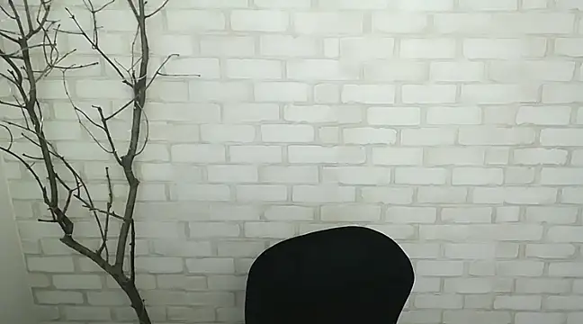 Snapshot of Queen_ofLove chatting on 12.05.24 Queen ofLove online show from 12.05.24