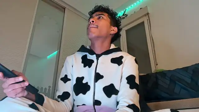 Ryan-hot online show from 11.30.25