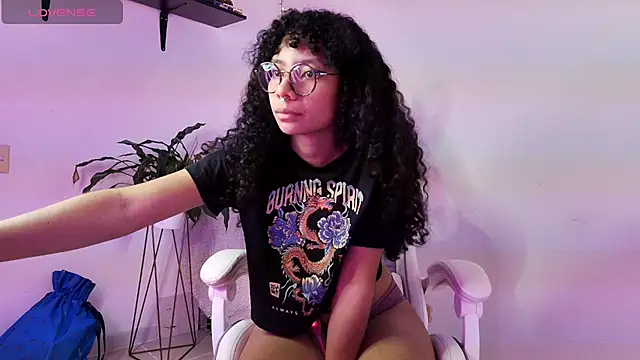 Snapshot of Elektra_williams chatting on 01.28.25 Elektra williams online show from 01.28.25