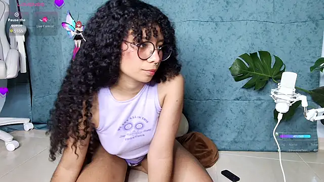 Snapshot of Elektra_williams chatting on 10.03.25 Elektra williams online show from 10.03.25