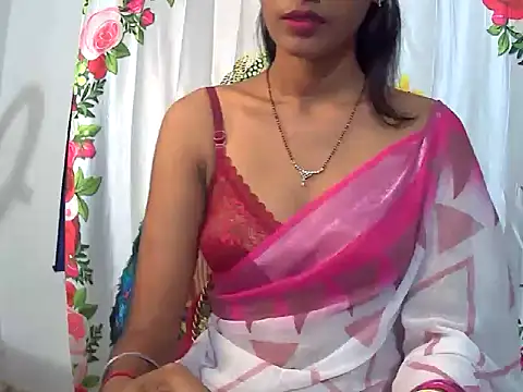 Snapshot of sexy_janu25 chatting on 10.11.25 sexy janu25 online show from 10.11.25