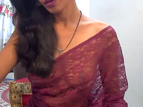 Snapshot of sexy_janu25 chatting on 06.25.26 sexy janu25 online show from 06.25.26