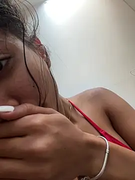 Lolitacooper online show from 02.02.25