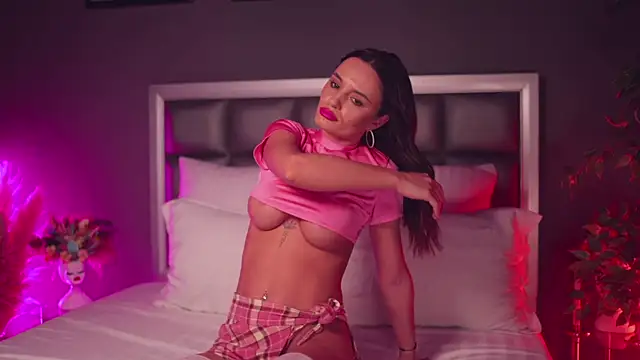 CarlaWhite online show from 02.08.25