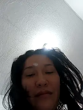 luxandracon23 online show from 10.24.25