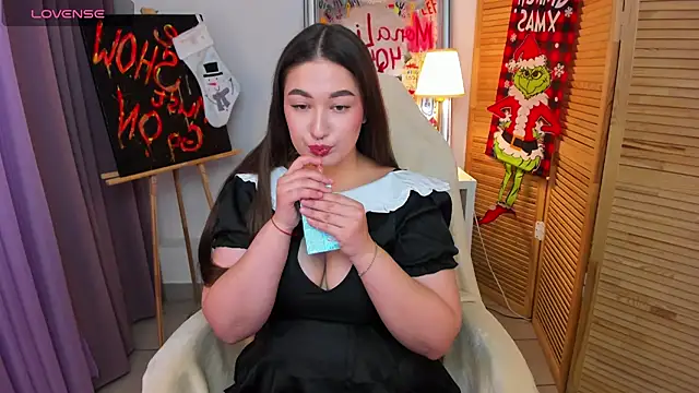 Aria Blisss online show from 12.19.24