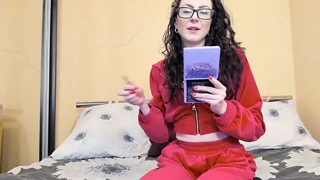 Baby Jewel online show from 01.18.26