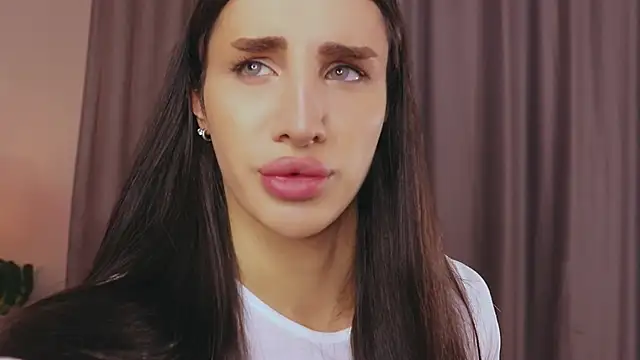 Kim Oberlin  online show from 11.07.25