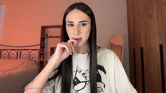 Kim Oberlin  online show from 04.11.26