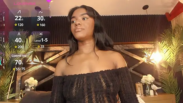 SophiaSmiiths  online show from 03.09.25