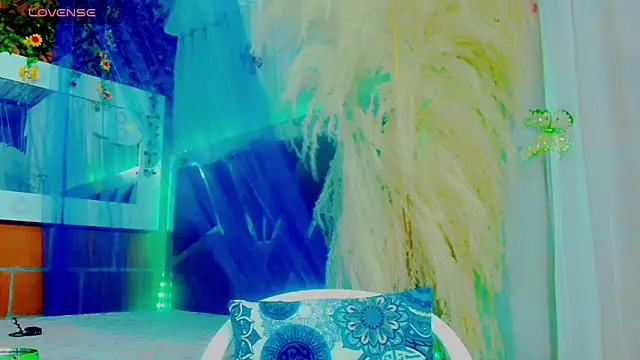 nauthyvalentina online show from 04.11.26