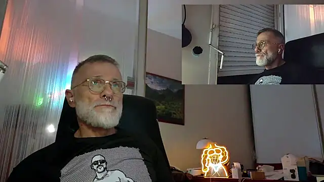MusclesCigarsFFPig online show from 05.07.26