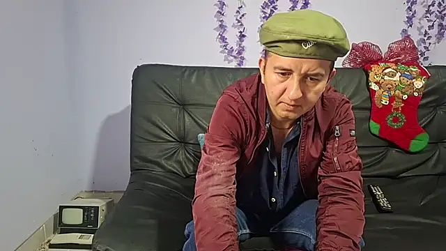 yazforeSolo online show from 11.26.25