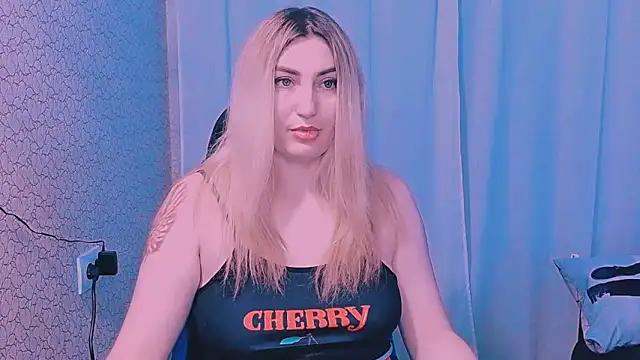 Snapshot of JaneLaJewel chatting on 02.02.26 JaneLaJewel online show from 02.02.26