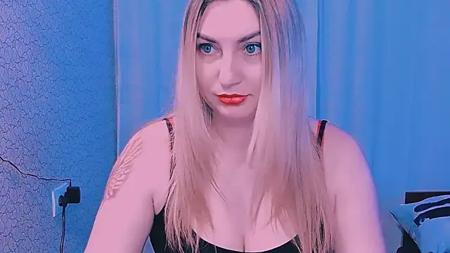 Snapshot of JaneLaJewel chatting on 02.06.26 JaneLaJewel online show from 02.06.26