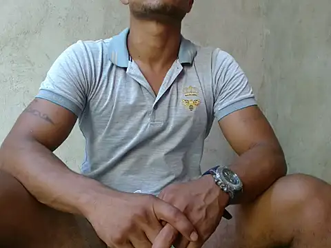 Snapshot of fernandez_latinblackk chatting on 11.26.25 fernandez latinblackk online show from 11.26.25