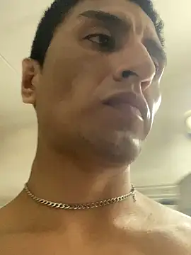 xzyohan online show from 12.08.24