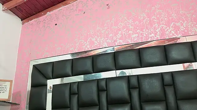 Sofia martiin online show from 10.15.25