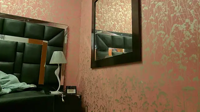 Sofia martiin online show from 11.15.25