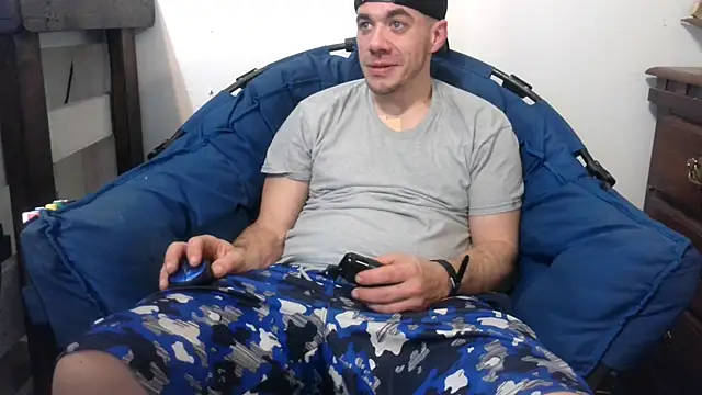 ScubaStevex online show from 02.20.25