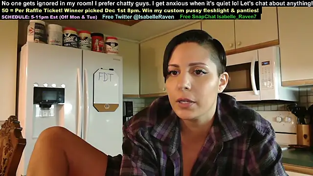 IsabelleRaven online show from 11.06.25