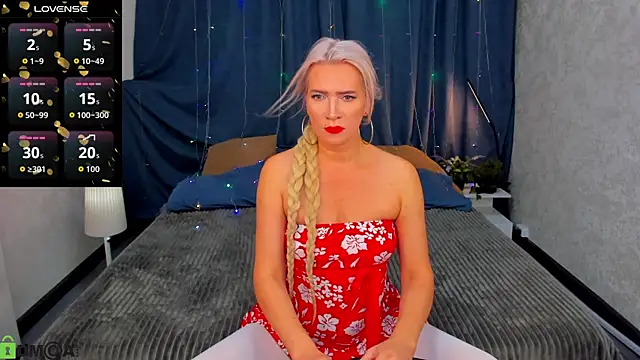 Luna  Lewis online show from 11.07.25