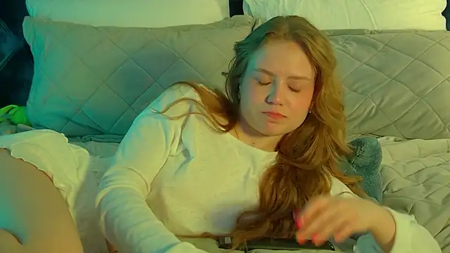 SelinSwarovski online show from 03.26.26